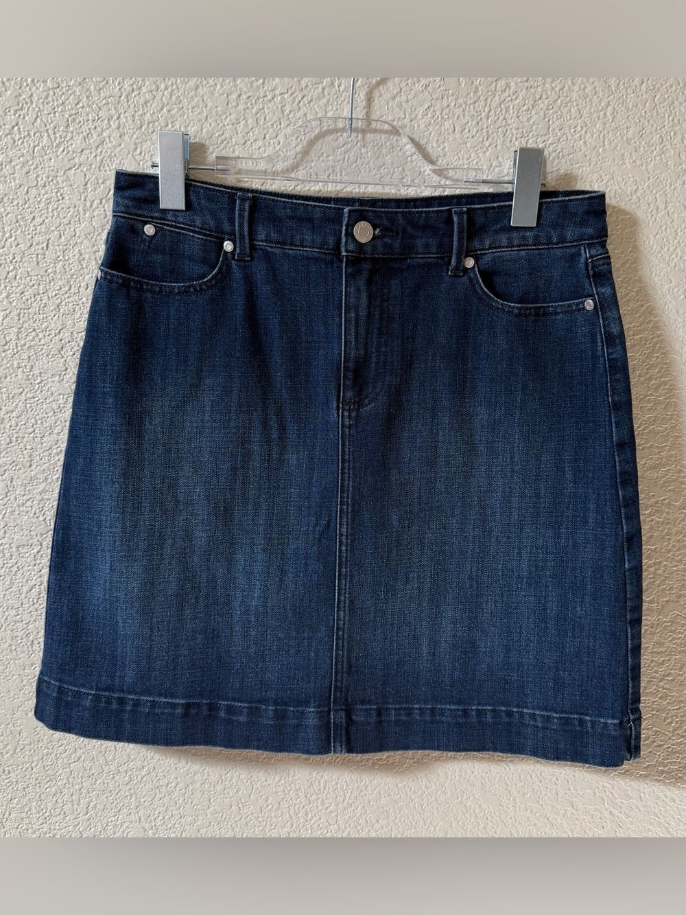 Talbots Women’s Size 8 Petite Dark Wash Denim Mini Skirt